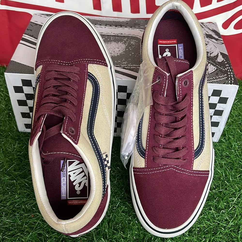 Vans Skate Old Skool
Mauve Wine
VNOA5FCBALO
Men’s Sneakers - Picture 13 of 16